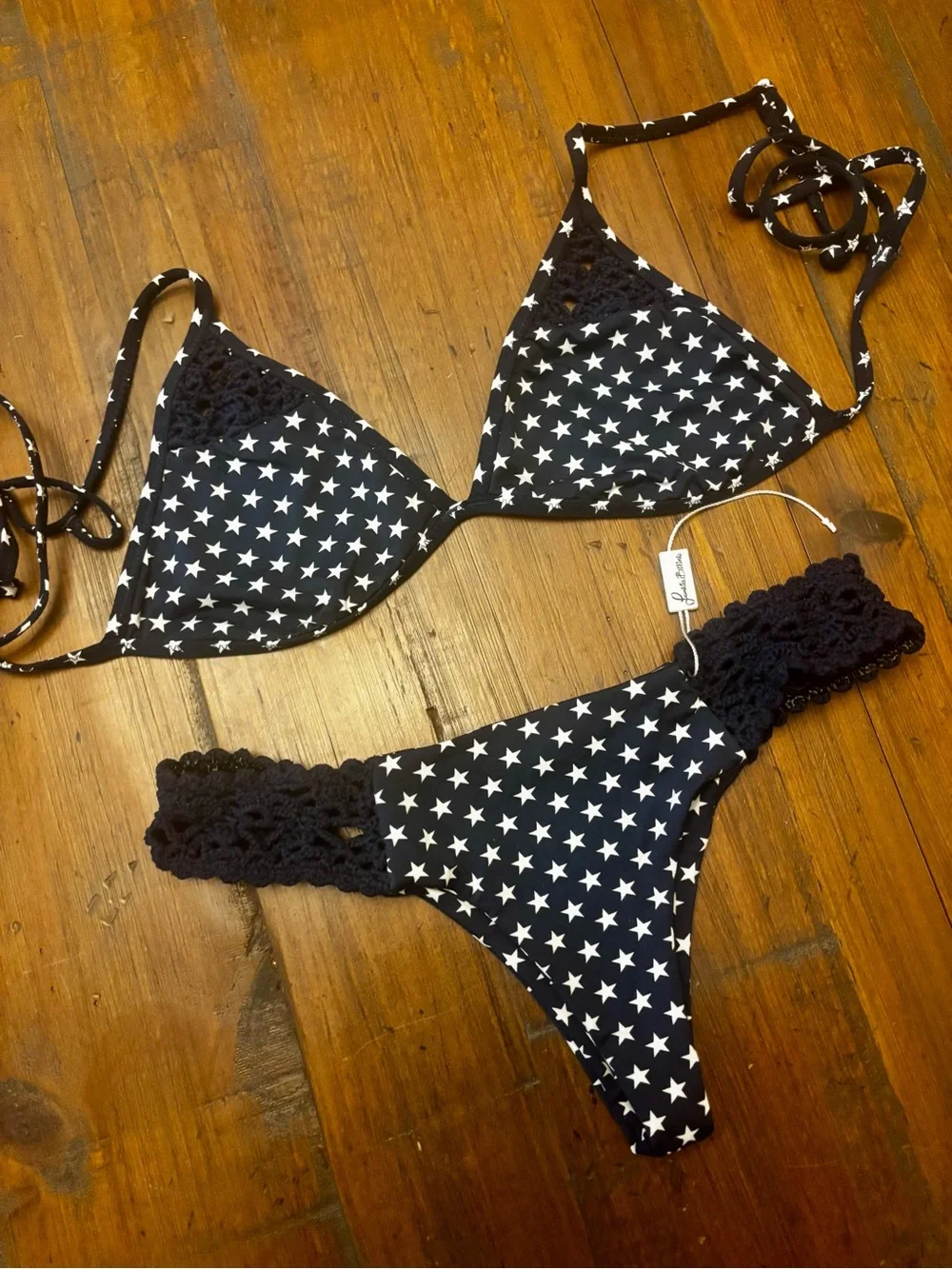 NWOT Frankie’s bikinis tanner stars bikini set